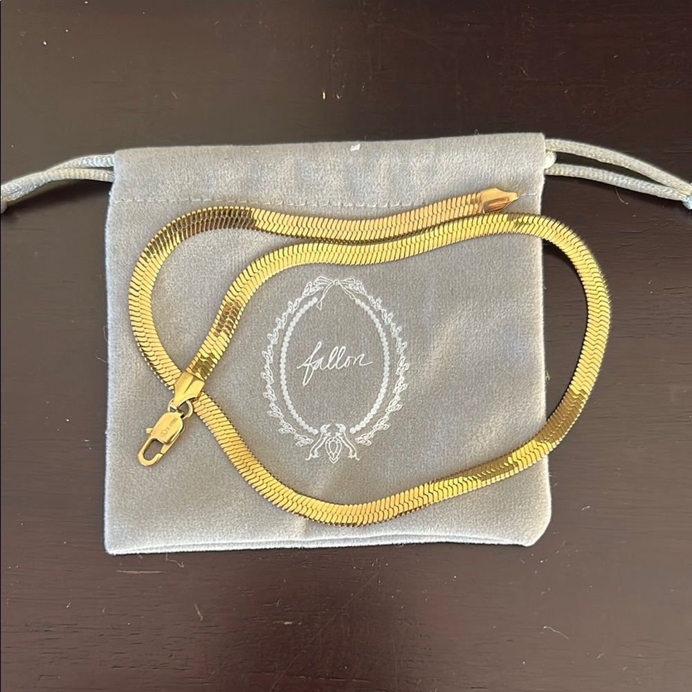 Fallon “Hailey” gold necklace- short length